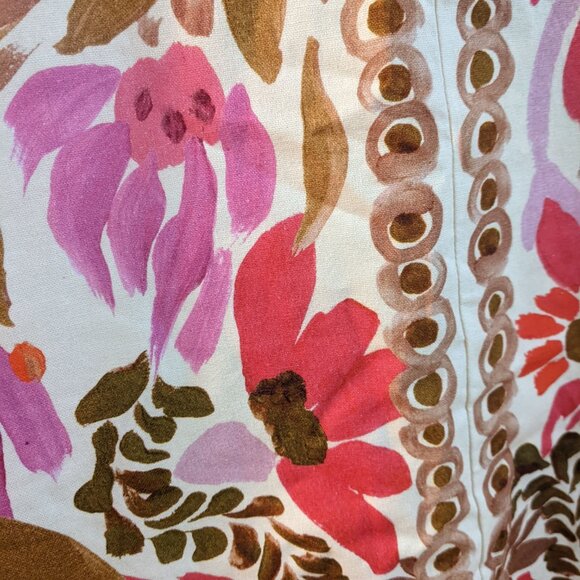 NWT. Beautiful floral dress 🌸 - Picture 6 of 7